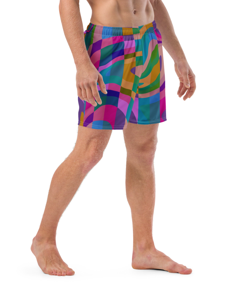 With UPF 50+ protection, these swim trunks keep you shielded from the sun's harmful rays. Complete with mesh pockets and a small inside pocket for your valuables, these swim trunks are both functional and stylish. 