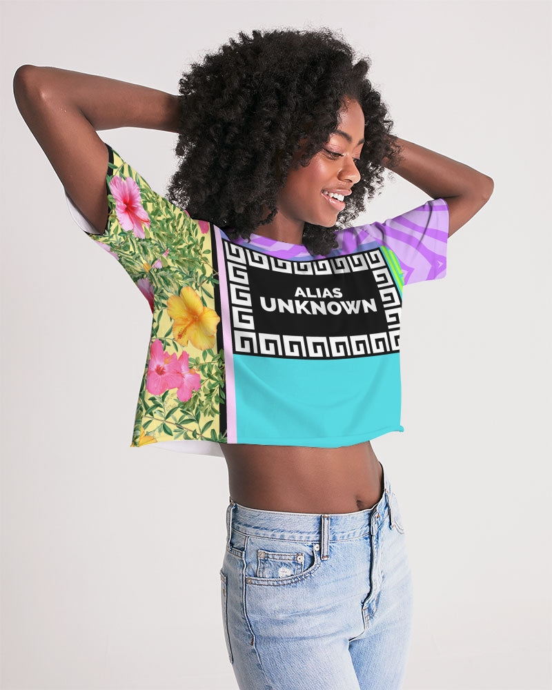 Made of premium french terry, our Babylon inspired cropped tee features a crew neckline, dropped shoulders, and an oversized fit so it will look exactly like a crop top should. It's the perfect casual look any lounging inside the house or out.