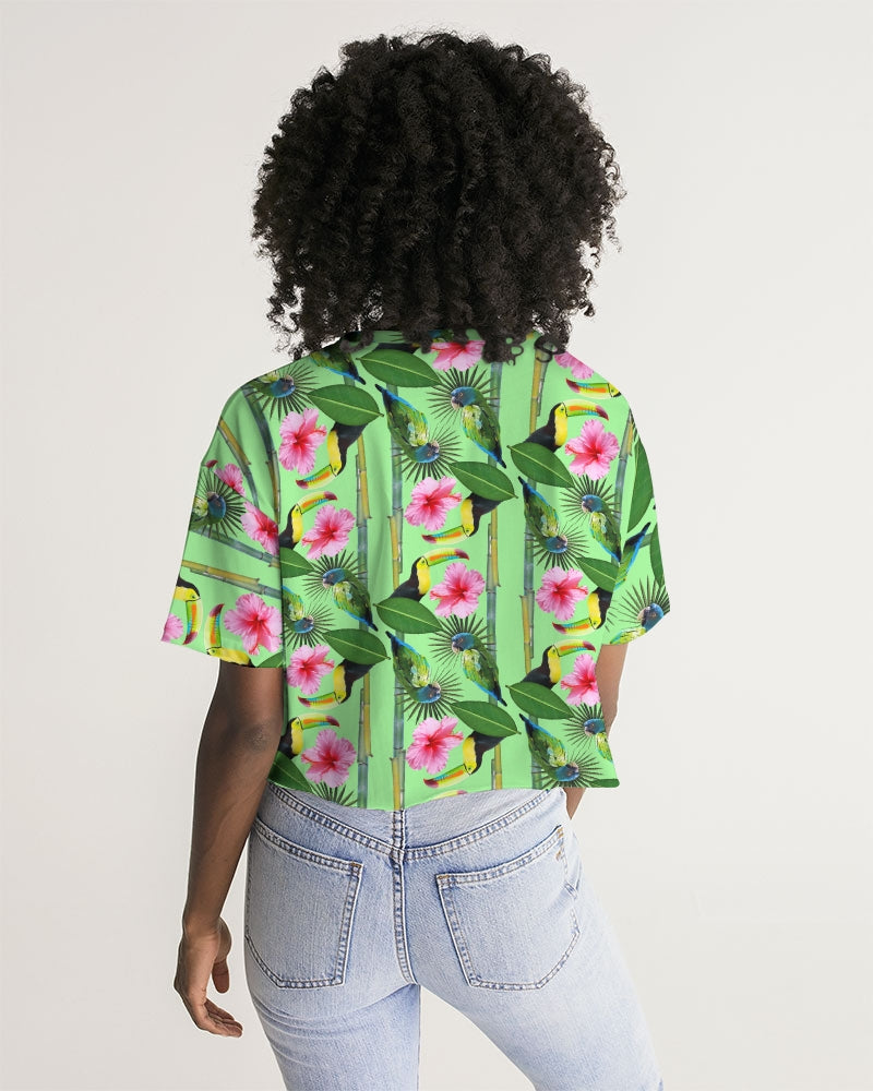 Made of premium french terry, our Safari Print Cropped Tee features a crew neckline, dropped shoulders, and an oversized fit so it will look exactly like a crop top should. It's the perfect casual look for lounging inside the house or out.
