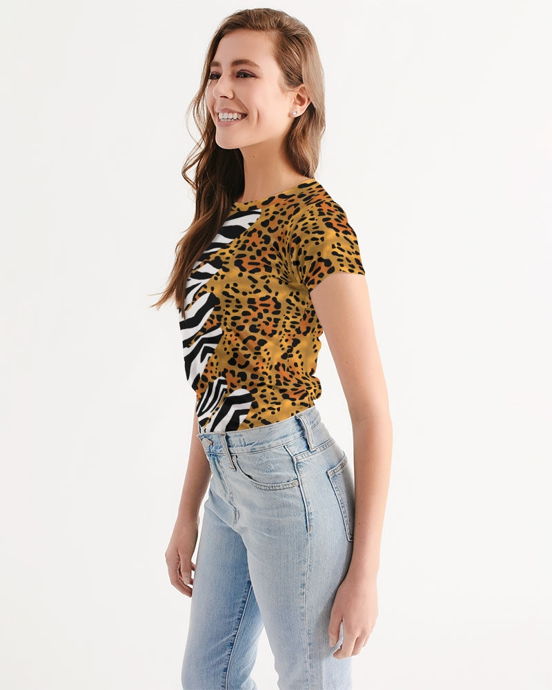 Step out with an instant classic! Dressed up or down, our fitted  Tee offers complete comfort and style. Handmade with premium wear-resistant fabric, show off your curves with this carefully crafted tee.
